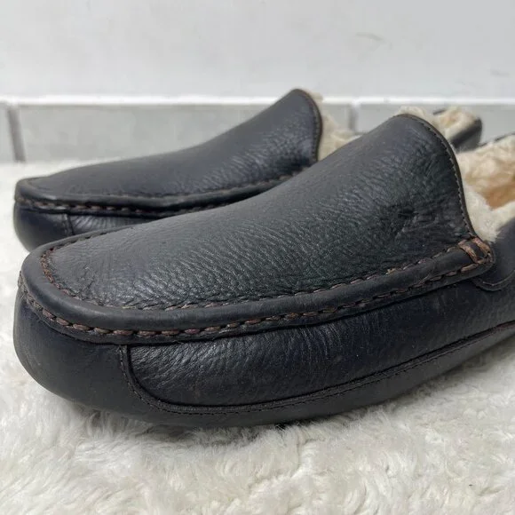 UGG #5379 Men's Black Ascot Leather Slipper Moccasins Shoes Size 12 - Picture 4 of 12